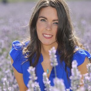 Meet your Posher, Elle King